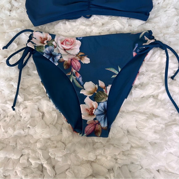 NWT Women's 2 Piece Bikini Set Back Braided Straps with Reversible Bottom SIZE M - Picture 8 of 17